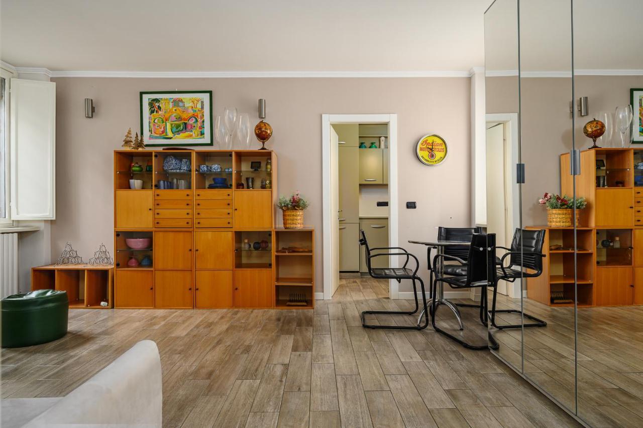 Buenos Aires Charme Apartment Милано Екстериор снимка